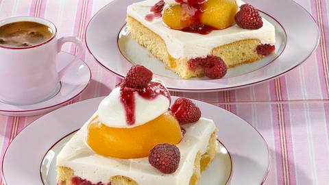 Pfirsich-Melba-Blechkuchen Rezept - Foto: Först, Thomas