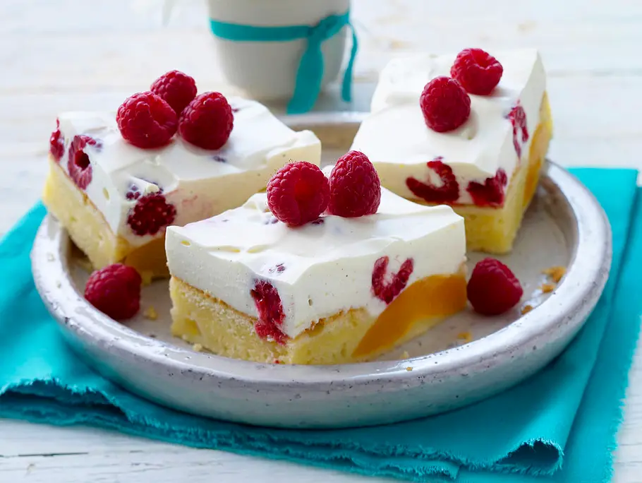 Pfirsich-Melba-Kuchen Rezept Pfirsich-Melba-Kuchen Rezept