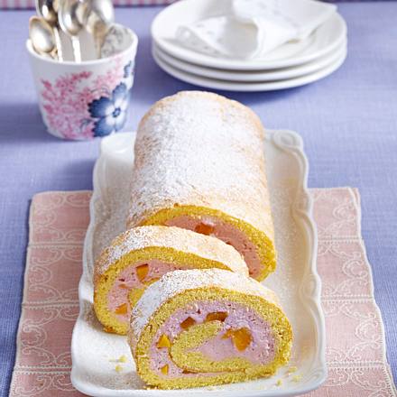 Pfirsich-Melba-Rolle Rezept Pfirsich-Melba-Rolle Rezept