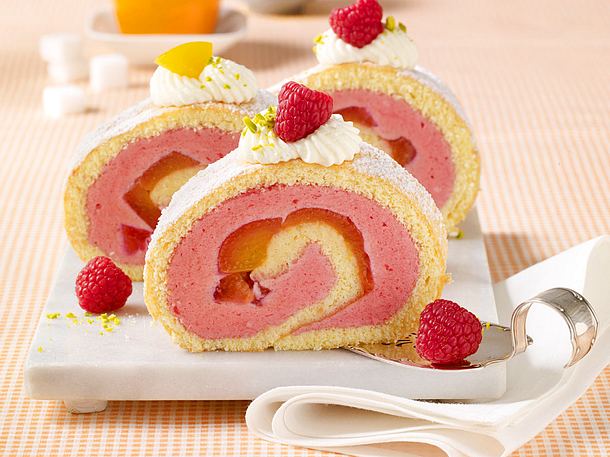 Pfirsich-Melba-Rolle Rezept Pfirsich-Melba-Rolle Rezept