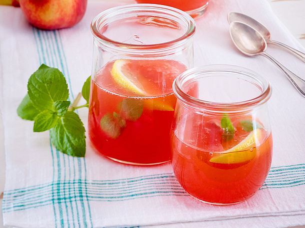 Pfirsich-Minz-Gelee Rezept Pfirsich-Minz-Gelee Rezept