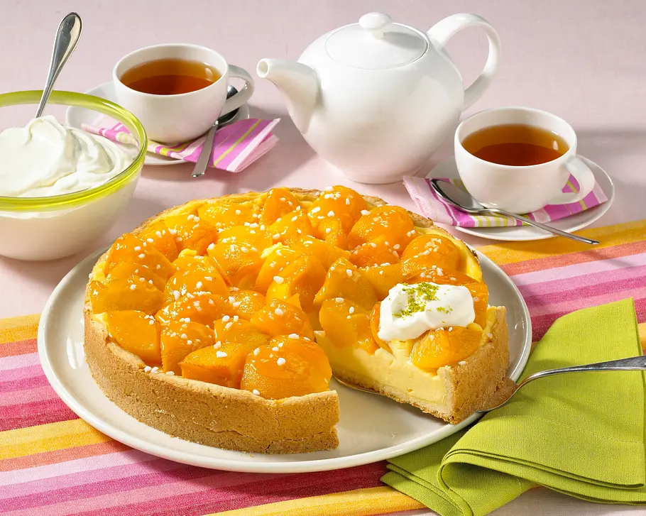 Pfirsich-Pudding-Kuchen mit frischen Früchten Rezept Pfirsich-Pudding-Kuchen mit frischen Früchten Rezept