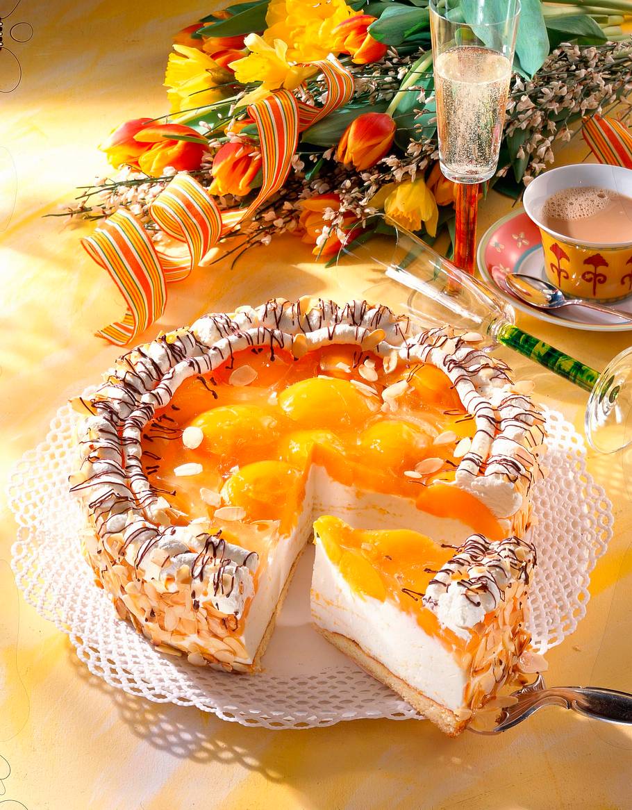Pfirsich-Sekt-Torte Rezept