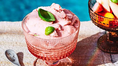 Pfirsich-Sorbet „Let the sunshine in“  Rezept - Foto: Are Media Syndication 