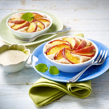 Pfirsichtörtchen mit Vanillesoße Rezept Pfirsichtörtchen mit Vanillesoße Rezept