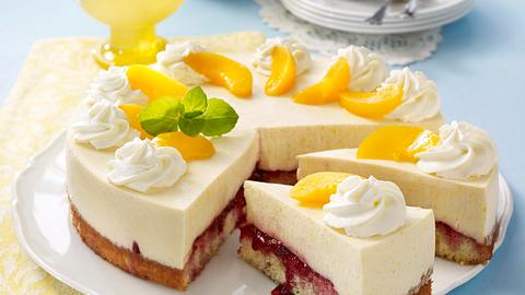 Pfirsichtorte mit Frischkäse-Joghurt-Creme Rezept - Foto: Först, Thomas