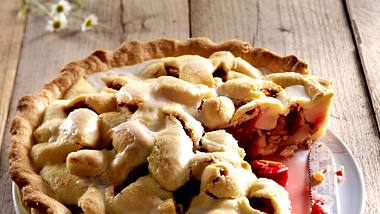 Pflaumen-Birnen-Pie Rezept - Foto: House of Food / Bauer Food Experts KG