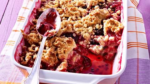 Pflaumen-Crumble Rezept - Foto: House of Food / Bauer Food Experts KG