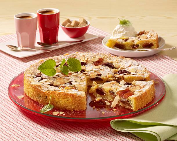 Pflaumen-Nusskuchen Rezept Pflaumen-Nusskuchen Rezept