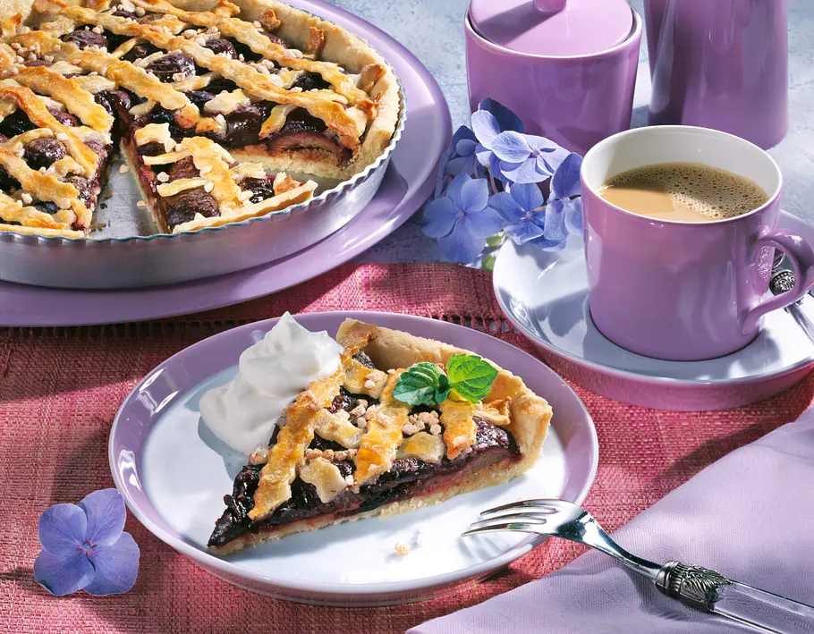 Pflaumen-Tarte Linzer Art Rezept Pflaumen-Tarte Linzer Art Rezept
