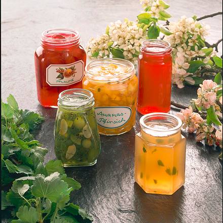 Pflaumenkonfitüre mit Slibowitz Rezept Pflaumenkonfitüre mit Slibowitz Rezept