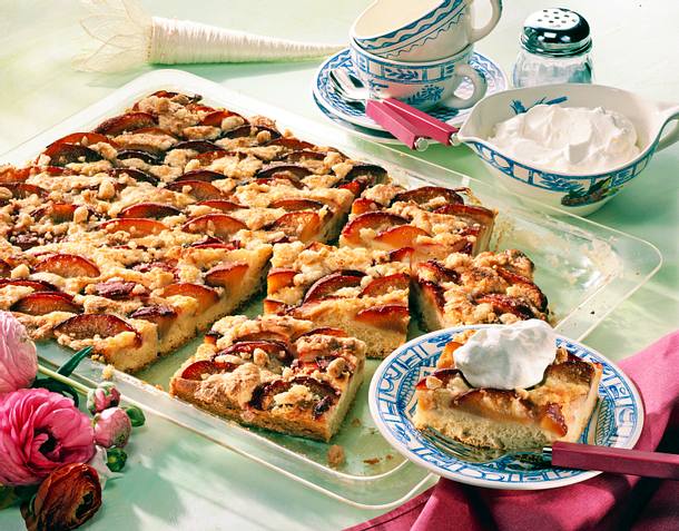 Pflaumenkuchen mit Ingwerstreusel Rezept Pflaumenkuchen mit Ingwerstreusel Rezept