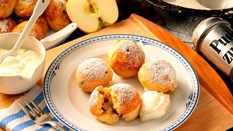 Pförtchen (Hefeküchlein) Rezept - Foto: Neckermann
