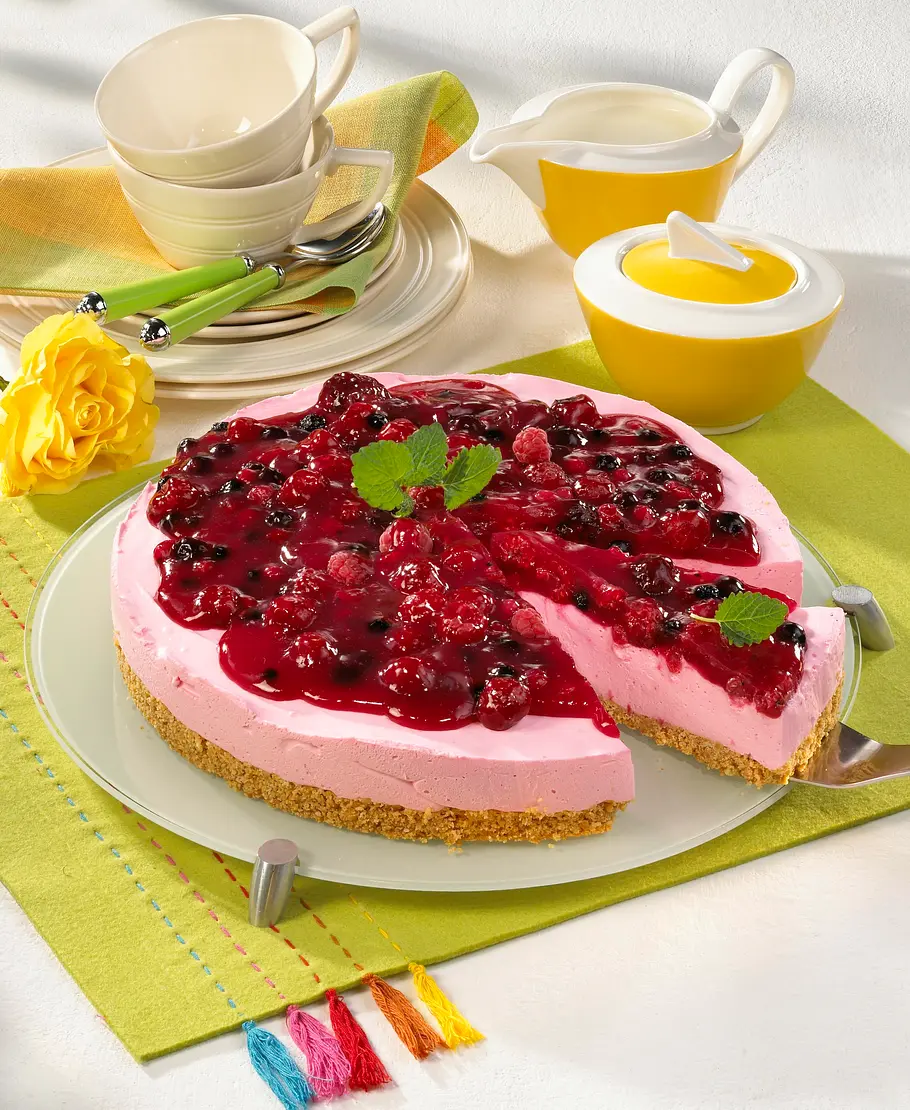 Philadelphia-Torte mit Beeren Rezept Philadelphia-Torte mit Beeren Rezept