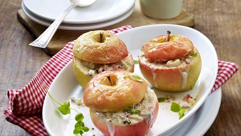 Pikante Bratäpfel Rezept - Foto: House of Food / Bauer Food Experts KG