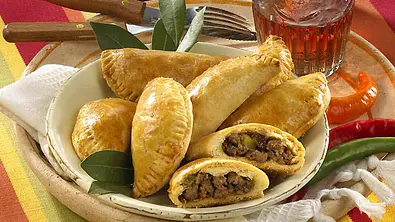 Pikante Empanadas Rezept - Foto: LECKER @ Bauer Media Group