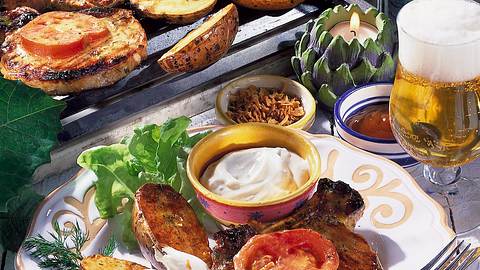Pikante Honig-Senf-Koteletts Rezept - Foto: House of Food / Bauer Food Experts KG