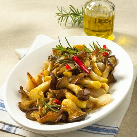 Pilz-Antipasti Rezept Pilz-Antipasti Rezept