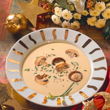 Pilz-Cremesuppe mit Shiitake Rezept Pilz-Cremesuppe mit Shiitake Rezept