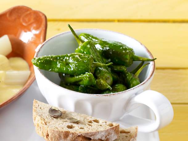 Pimientos de padron Rezept Pimientos de padron Rezept