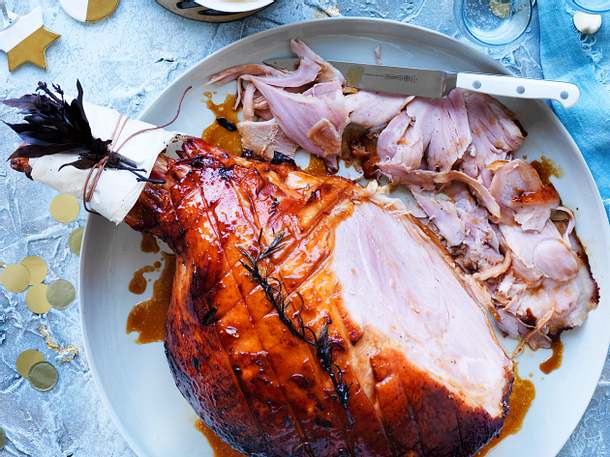 Pineapple-glazed Ham mit Rosmarin Rezept Pineapple-glazed Ham mit Rosmarin Rezept