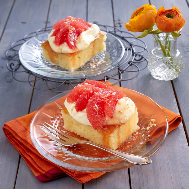 Pink Grapefruit-Grießschnitte Rezept Pink Grapefruit-Grießschnitte Rezept