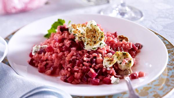 Pink Risotto mit gebratenem Kräuterpaneer Rezept - Foto: House of Food / Bauer Food Experts KG