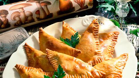 Piroggen Rezept - Foto: House of Food / Bauer Food Experts KG