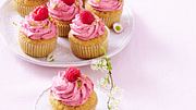 Pistazien-Cupcakes mit Himbeer-Mascarpone-Topping Rezept - Foto: House of Food / Bauer Food Experts KG