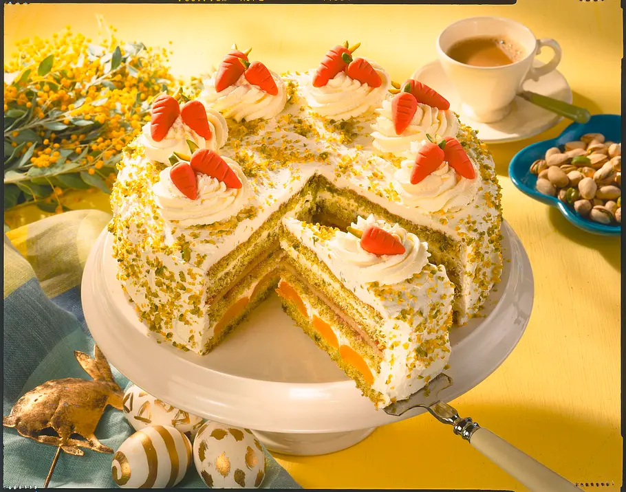 Pistazien-Ostertorte Rezept Pistazien-Ostertorte Rezept