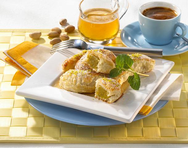 Pistazien-Taschen mit Honigsirup Rezept