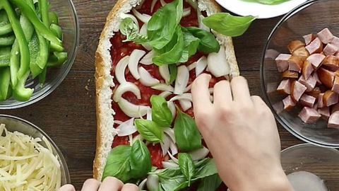 Pizza-Bread-Bowl