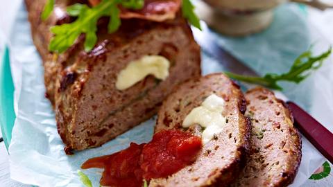 Pizza-Hackbraten Rezept - Foto: House of Food / Bauer Food Experts KG