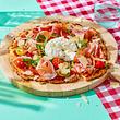 Pizza Parma unten: Low Carb, oben: Wow! Rezept - Foto: House of Food / Bauer Food Experts KG