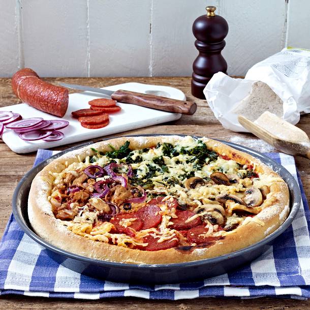 Pizza quattro stagioni Rezept Pizza quattro stagioni Rezept