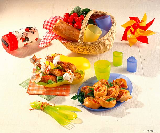 Pizza-Schnecken und Knusperkeulen Rezept Pizza-Schnecken und Knusperkeulen Rezept