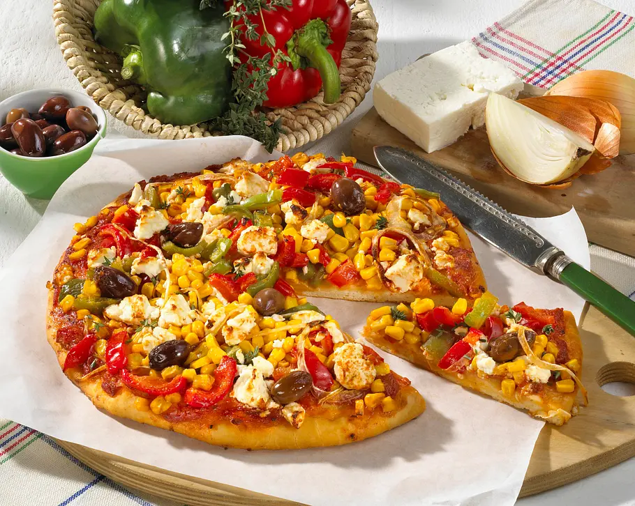 Pizza vegetarisch mit Schafskäse Rezept Pizza vegetarisch mit Schafskäse Rezept