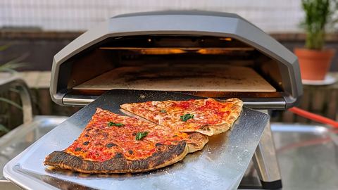 pizzaoefen-im-test - Foto: LECKER.de/Emily Beckmann