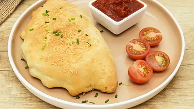 Pizzataschen - Foto: LECKER @ Bauer Media Group