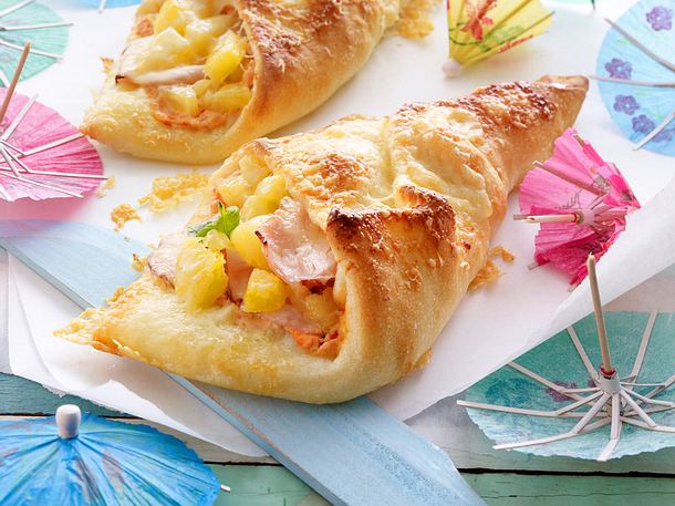 Pizzataschen Hawaii Rezept