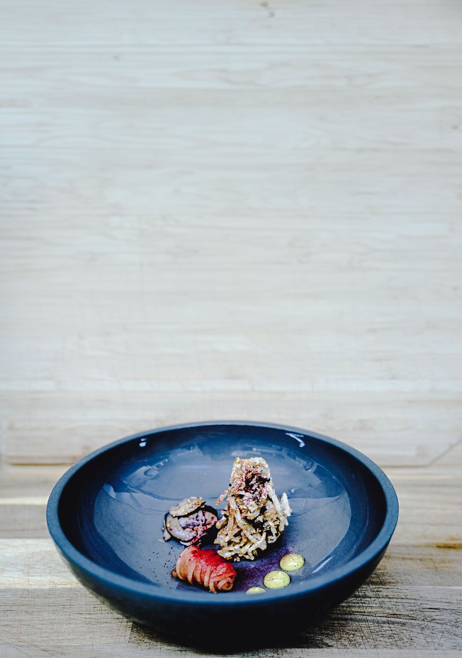 Selleriepakora mit Knoblauchmayonnaise und eingelegten Pilzen Rezept ...