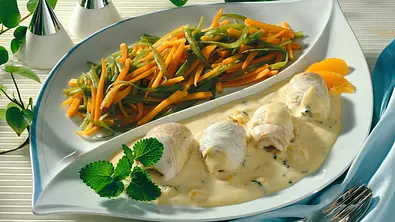 Pochierte Schollenröllchen Rezept - Foto: LECKER @ Bauer Media Group
