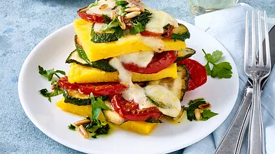 Polenta-Lasagne Rezept - Foto: LECKER @ Bauer Media Group