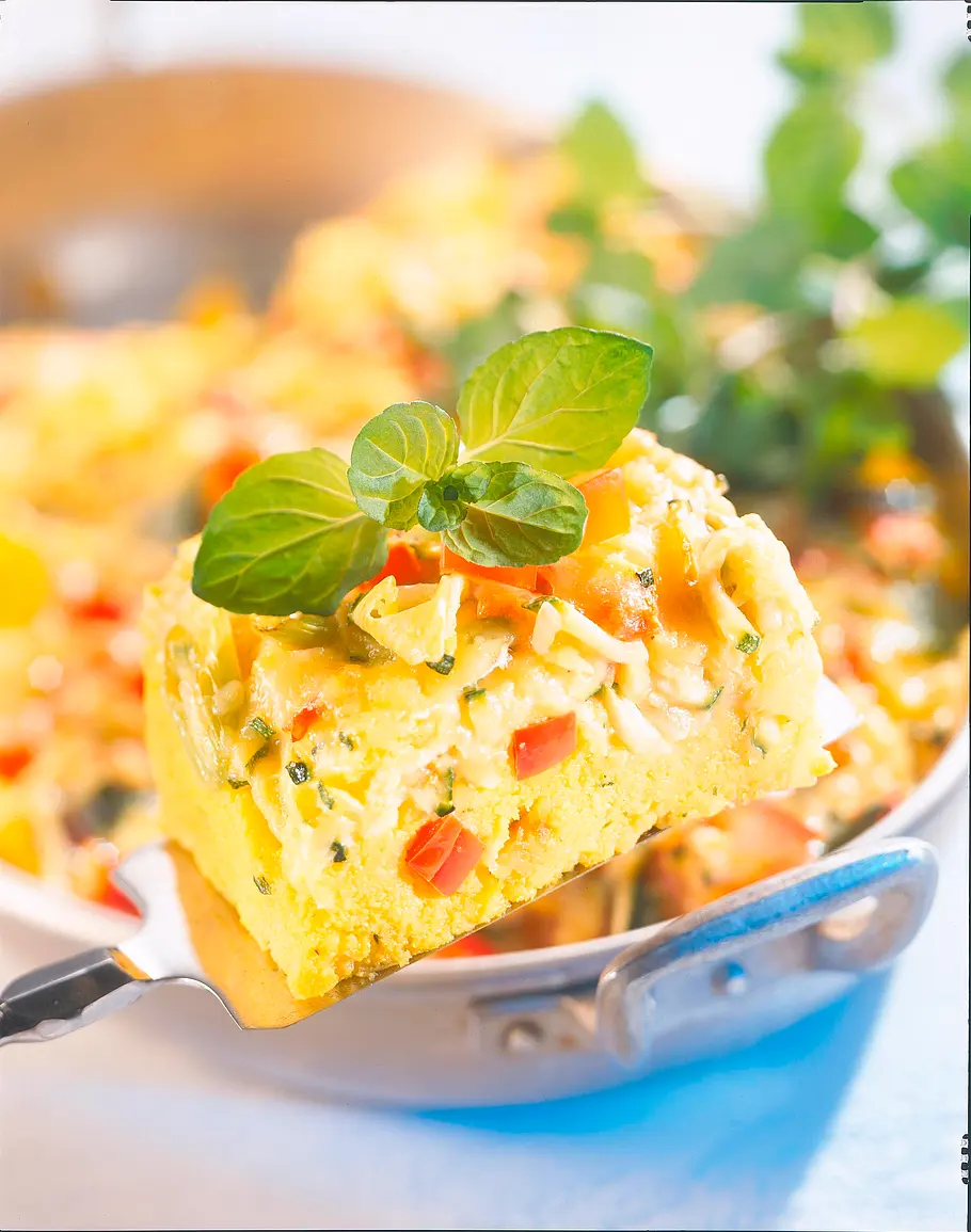 Polenta mit Gemüse-Käsekruste Rezept Polenta mit Gemüse-Käsekruste Rezept