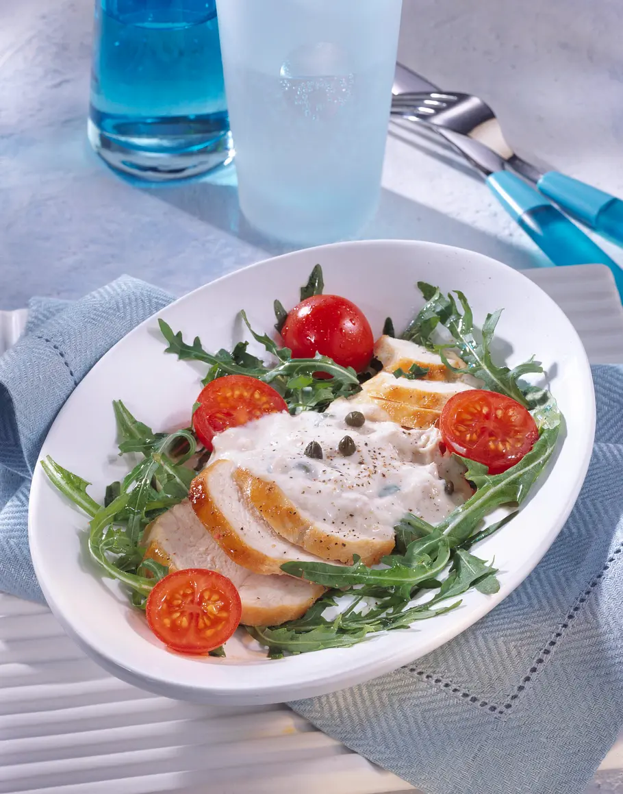 Pollo Tonnato (Hähnchenfilets mit Thunfischsoße) Rezept Pollo Tonnato (Hähnchenfilets mit Thunfischsoße) Rezept