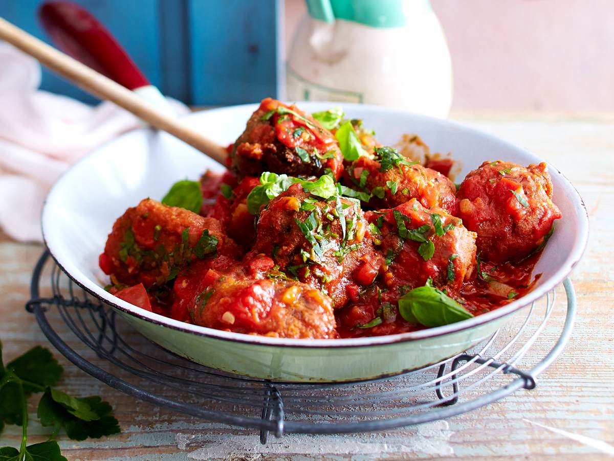 Polpette di Melanzane (gebratene Auberginenbällchen mit Tomatensoße) Rezept