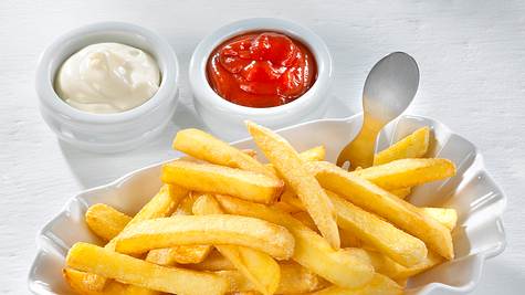 Alle lieben Pommes! Aber am besten schmecken sie selbst gemacht... - Foto: Food & Foto Experts