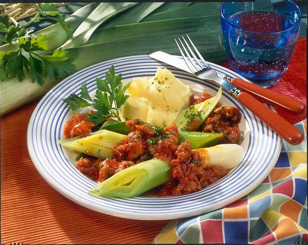 Porree mit Hacksoße und Püree Rezept Porree mit Hacksoße und Püree Rezept