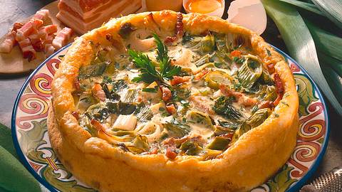 Porree-Speckkuchen mit Kartoffelteig Rezept - Foto: Neckermann