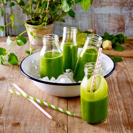Power-Smoothie mit Avocado Rezept Power-Smoothie mit Avocado Rezept